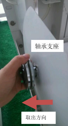 更换滤料5.png